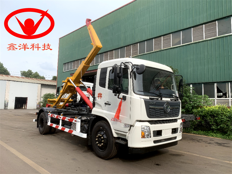 20噸東風天錦勾臂垃圾車