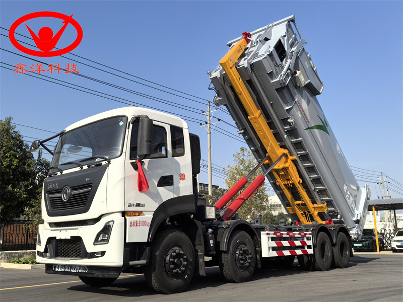 31噸東風天龍勾臂垃圾車