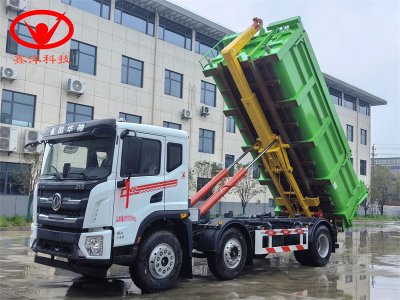 東風華神小三軸勾臂垃圾車